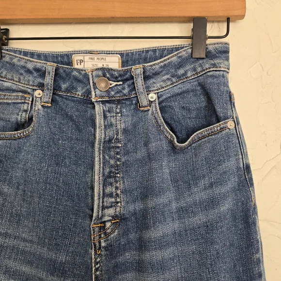 Free People Wales Wide Leg Cropped Button Fly Jeans, 25 - Picture 5 of 11